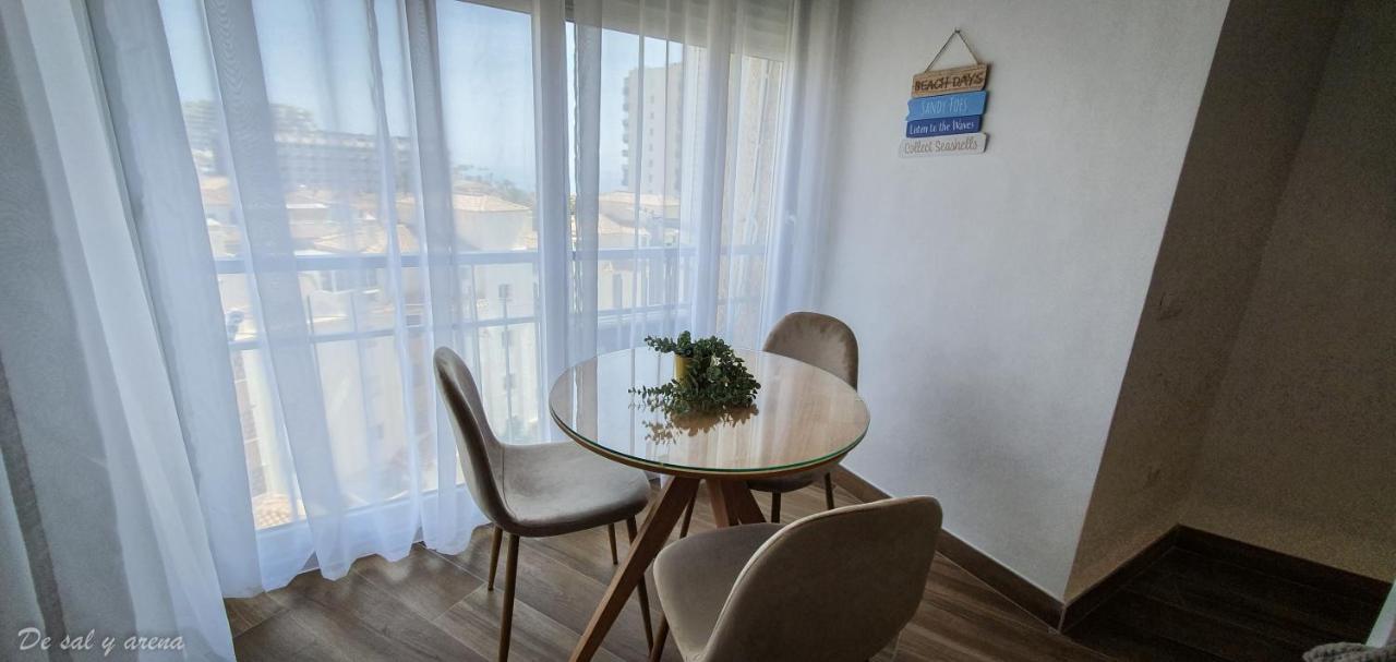 Elegante Estudio Frente A La Playa ベナルマデナ エクステリア 写真